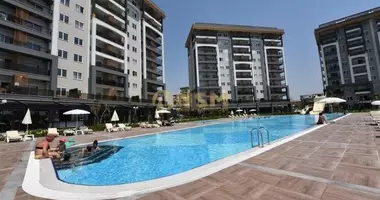 Apartamento 1 habitacion con la piscina, con sauna, con  gimnasio en Avsallar, Turquía