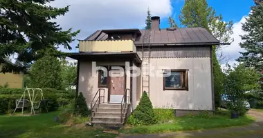 Haus 4 Zimmer in Kouvolan seutukunta, Finnland