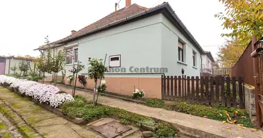 4 room house in Paks, Hungary