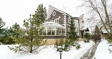 7 room house in poselenie Novofedorovskoe, Russia