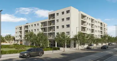 3 bedroom apartment in Alicante, Spain
