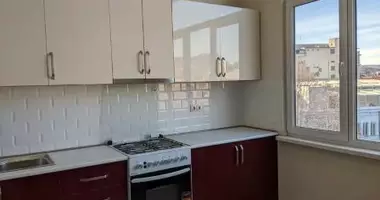 Apartamento 5 habitaciones en Tiflis, Georgia