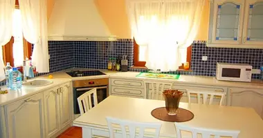 Villa 3 bedrooms with parking, with Furnitured, with Air conditioner in Kunje, Montenegro