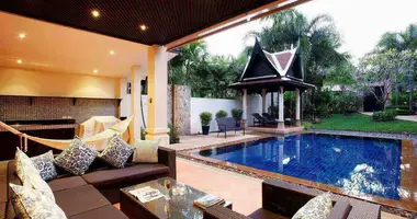 Villa 4 chambres dans Phuket, Thaïlande