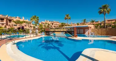 Wohnung 3 Schlafzimmer in Estepona, Spanien
