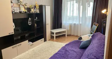 Apartamento 3 habitaciones en Zareccia, Bielorrusia