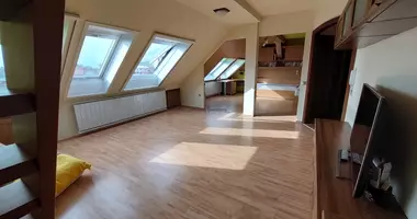 5 room apartment in Gyoengyoes, Hungary