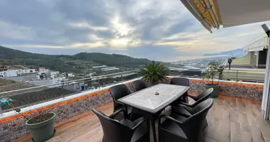 Apartamento 3 habitaciones en Kargicak, Turquía
