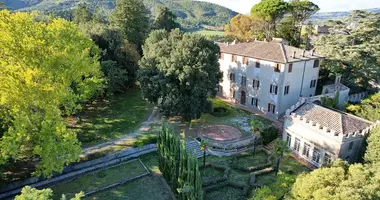 Villa 15 bedrooms in Perugia, Italy