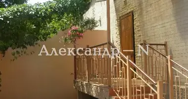 House 36 rooms in Odessa, Ukraine