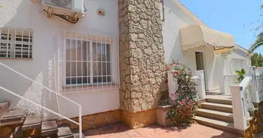 Villa 4 bedrooms in la Nucia, Spain