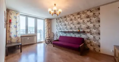 Квартира 3 комнаты в Варшава, Польша