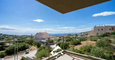 3 bedroom apartment in Greece