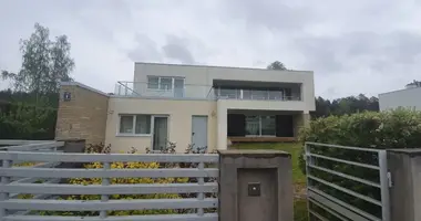 Villa en Valmiera, Letonia