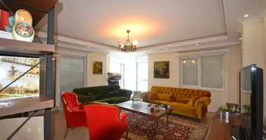 Wohnung 4 Zimmer in Alanya, Türkei