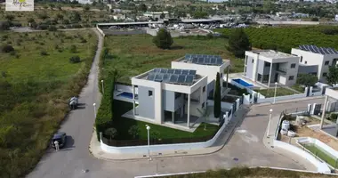 4 bedroom house in Montserrat, Spain