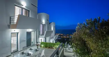 Adosado Adosado 4 habitaciones con Vistas al mar, con Primera costa en Municipality of Xylokastro and Evrostina, Grecia