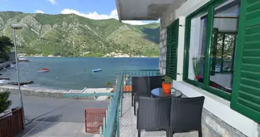 Hotel 174 m² en Dobrota, Montenegro