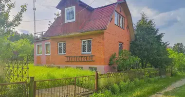 Maison dans Kalodziscanski sielski Saviet, Biélorussie