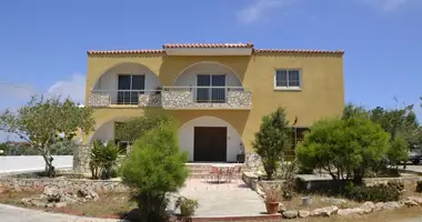 Maison 4 chambres dans Agia Napa, Bases souveraines britanniques