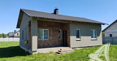 Dom w Radvanicki selski Savet, Białoruś
