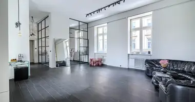 Apartamento en Varsovia, Polonia