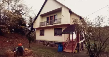 Haus 2 Zimmer in Paradsasvar, Ungarn
