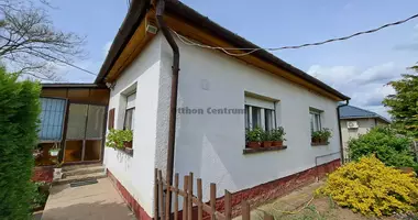 Casa 3 habitaciones en Farmos, Hungría