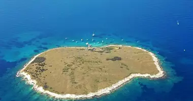 Grundstück in Premantura, Kroatien