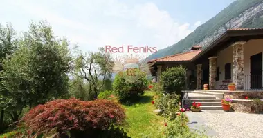 Villa 3 bedrooms in Tremezzo, Italy