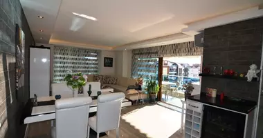 Duplex 5 rooms with parking, with swimming pool, with sauna in Alanya, Turkey