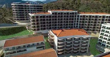 Apartamento 2 habitaciones en Becici, Montenegro