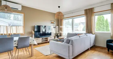 Apartamento 4 habitaciones en Kaarina, Finlandia
