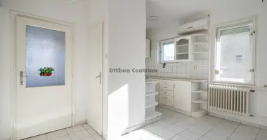 3 room apartment in Szekesfehervari jaras, Hungary