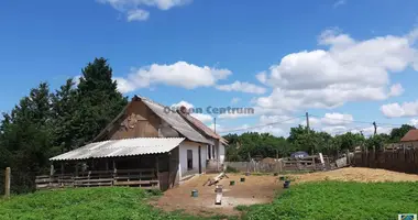 Plot of land in Oekoeritofuelpoes, Hungary