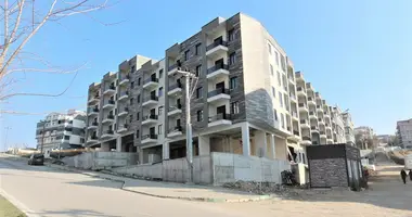 Wohnung 2 Schlafzimmer mit Balkon, mit Parken, mit mit Reparatur in Dumlupinar Mahallesi, Türkei
