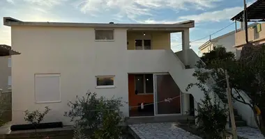 Casa 6 habitaciones en celuga, Montenegro