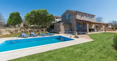 Villa 6 bedrooms in Porec, Croatia