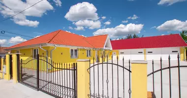 4 room house in Bugac, Hungary