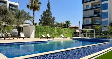 Appartement 2 chambres dans Koinoteta Agiou Tychona, Chypre