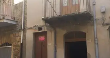 Maison de ville 1 chambre dans Cianciana, Italie