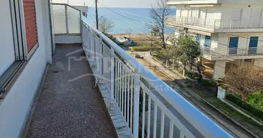 Appartement 2 chambres dans Paralia Dionysiou, Grèce