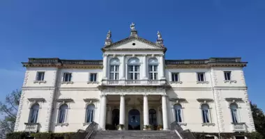 Villa 6 bedrooms in Conegliano, Italy