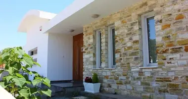 Casa 4 habitaciones en Oroklini, Chipre