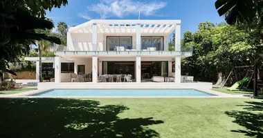 5 bedroom house in Malaga, Spain