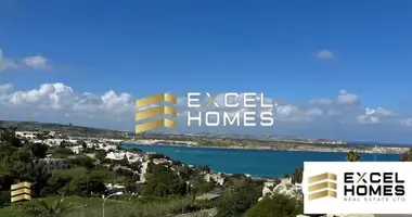 Villa 5 bedrooms in Mellieha, Malta