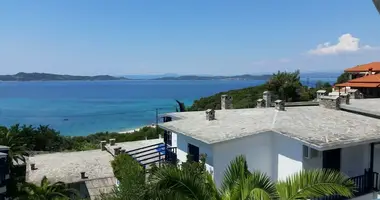 2 bedroom apartment in Ouranoupoli, Greece