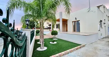 Haus 4 Schlafzimmer in Episkopi, Zypern