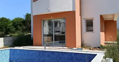 Casa 4 habitaciones en Pecurice, Montenegro