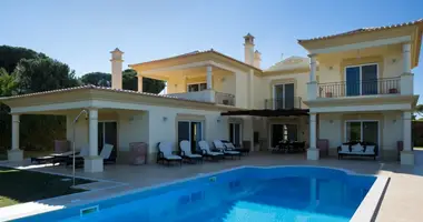 Villa 4 bedrooms with Balcony, with Air conditioner, with Terrace in Quarteira, Portugal